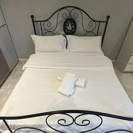 Arcadia Hosting Aeroporto Apartamento Bolonia